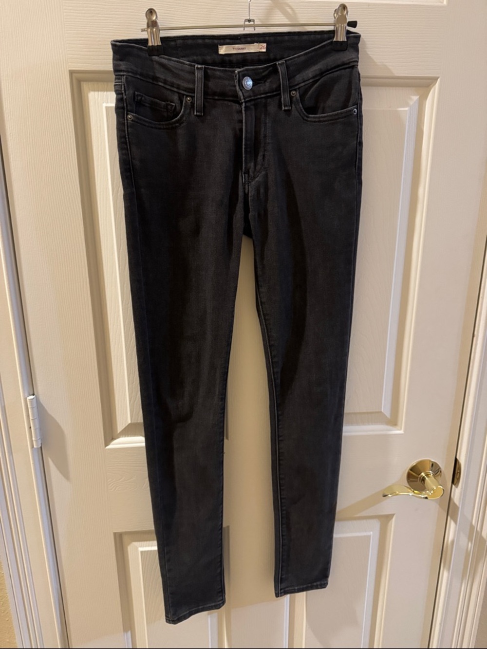 Levi 711 Black Skinny Jeans Size 26